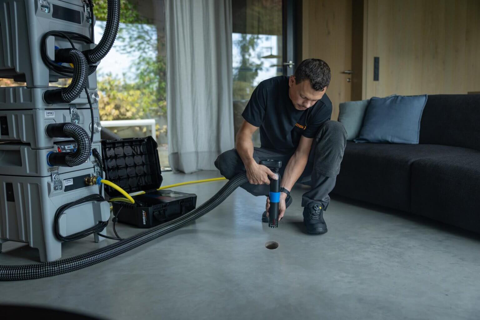 SMS_Wasserschadensanierung_06_Daemmschicht_Trocknung